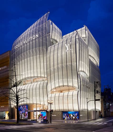 大阪lv outlet